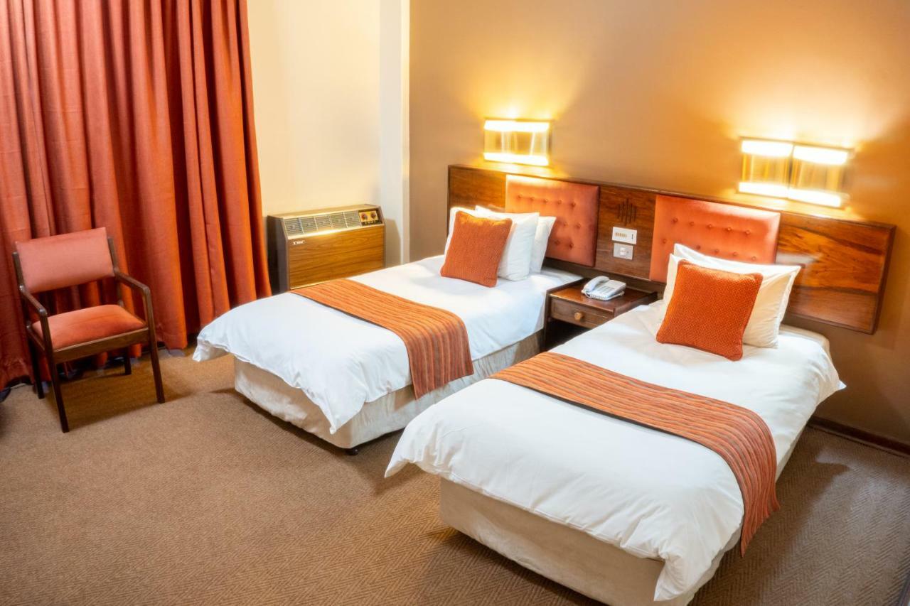 Elgro Hotel Potchefstroom Eksteriør billede
